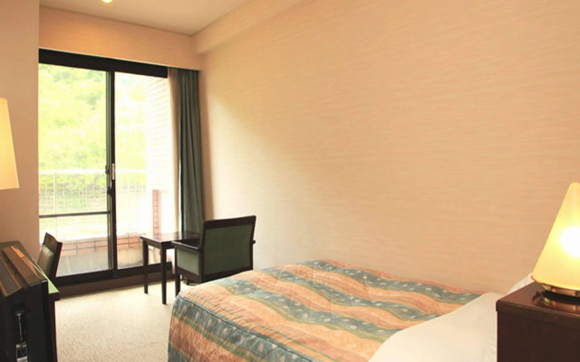 Takeo Century Hotel