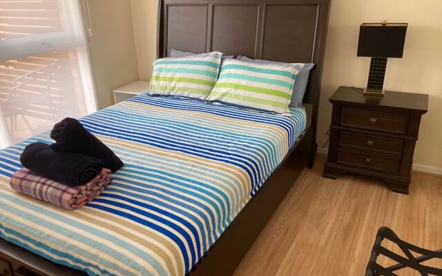 Bruces Waterside Units