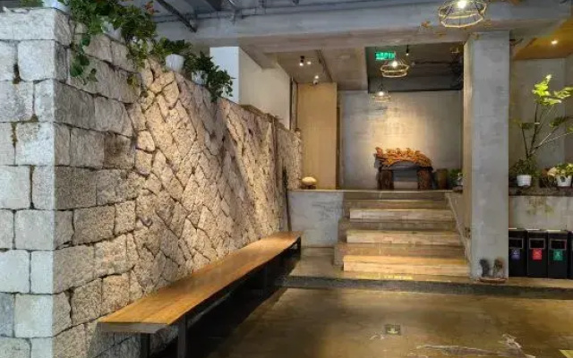 Yihe Hotel