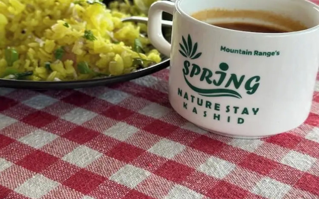 Spring Nature Stay