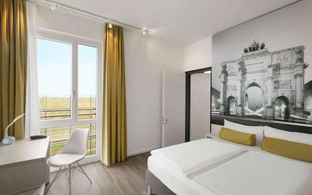 Super 8 by Wyndham Munich City West