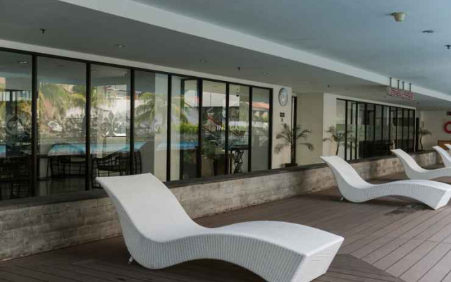 Comfy Living Studio at Tamansari Semanggi Apartment By Travelio