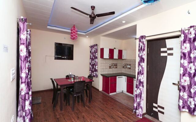 Oyo 15528 Green Roof Hotel & Resort