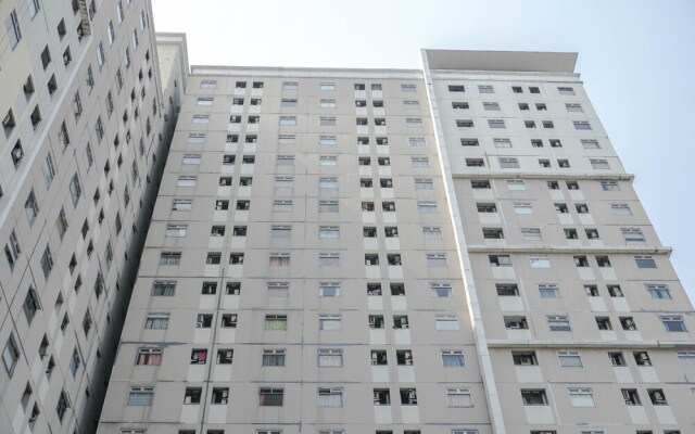 Minimalist Emerald 2br Apartment at Gading Nias Residences