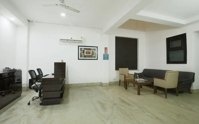 FabHotel Exotica Sector -105 Noida