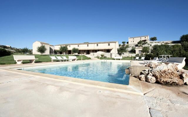 Majestic holiday home in Modica with shared pool