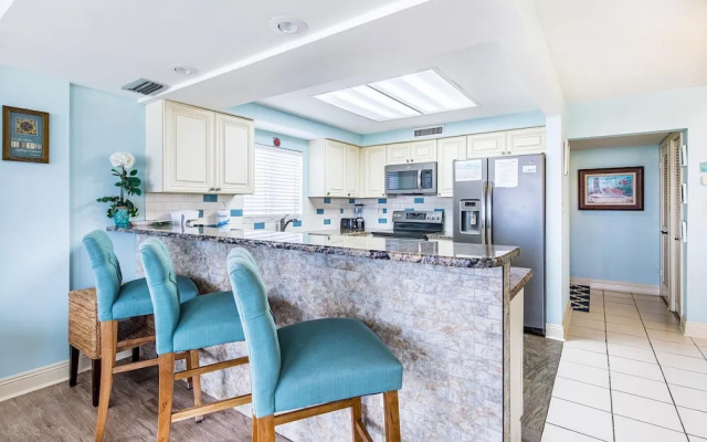 Shoreline Towers 3061