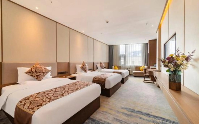 Nyingchi Impression Hotel