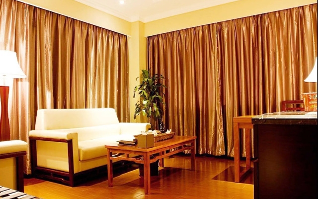 Overseas Capital Hotel (Jiangmen Diwang Square)