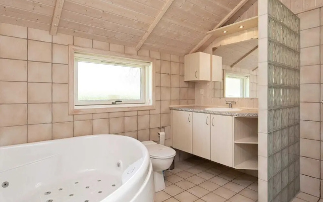 8 Person Holiday Home in Idestrup-by Traum