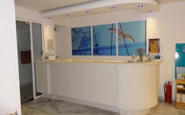 Kazaviti Hotel & Apartments