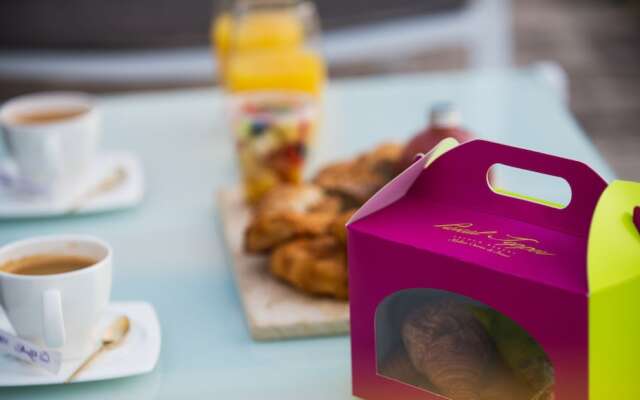 Dream Inn Dubai - Royal Palm Beach Villa