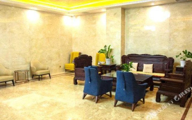 Nalanbo Yamansadian (Debao Passenger Transport Terminal)