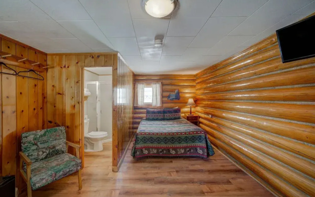 Sportsmans Lodge