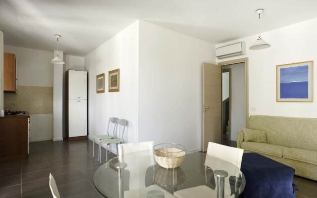 Dolce Mare 4 - Sea Front - Large Balcony - Sandy Beach