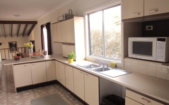 Mountain Top Holiday Home