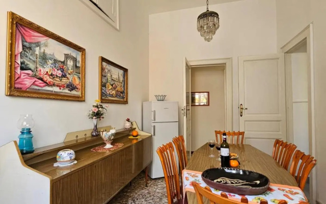 Casa Rando Mary's House