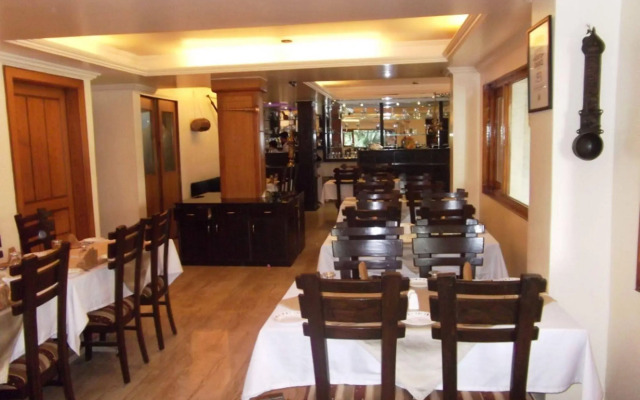 Hotel Coconut Grove