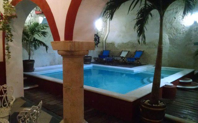 Hotel Maya Ah Kim Pech