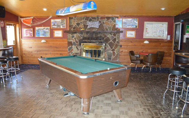 Rimrock Lodge