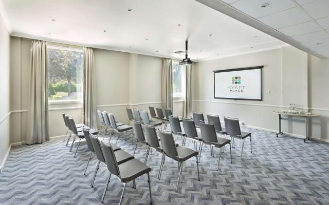 Hyatt Place London Heathrow Airport