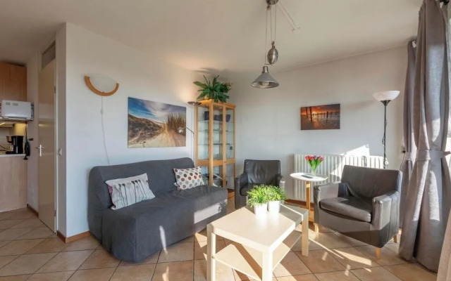 Cozy Apartment With Terrace