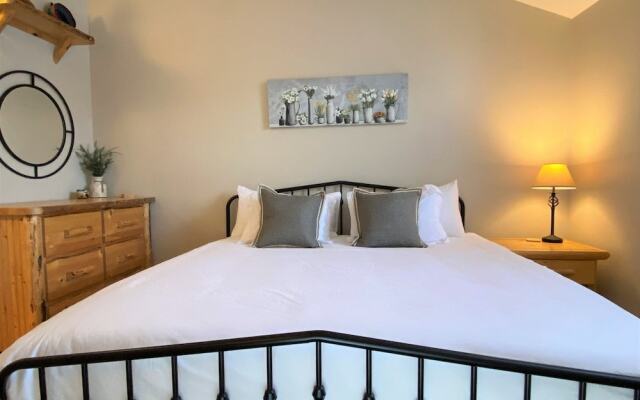 Mountain Harbor #216 3 Bedroom Condo