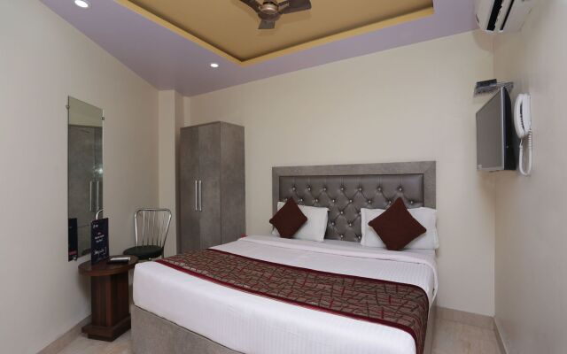 OYO 13455 Rama Krishna Hotel