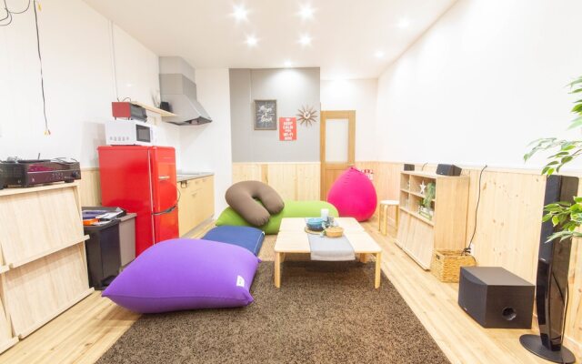 Chill House