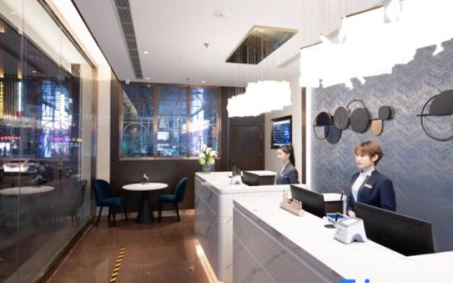 Yitel (Beijing Wangfujing Subway Station Pedestrian Street)