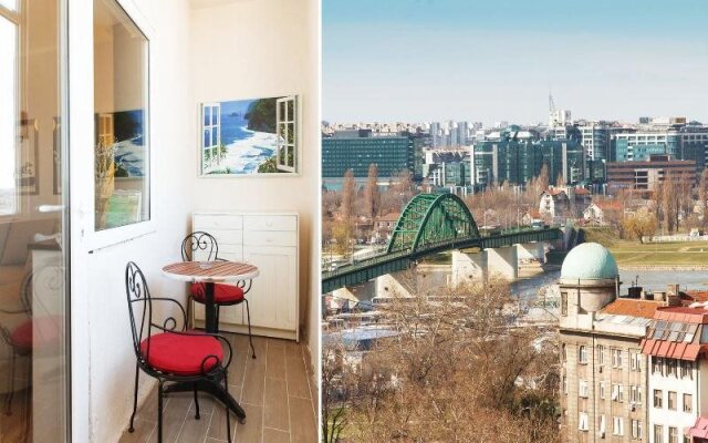 Apartment City Light