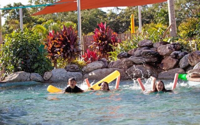 Cairns Crystal Cascades Holiday Park