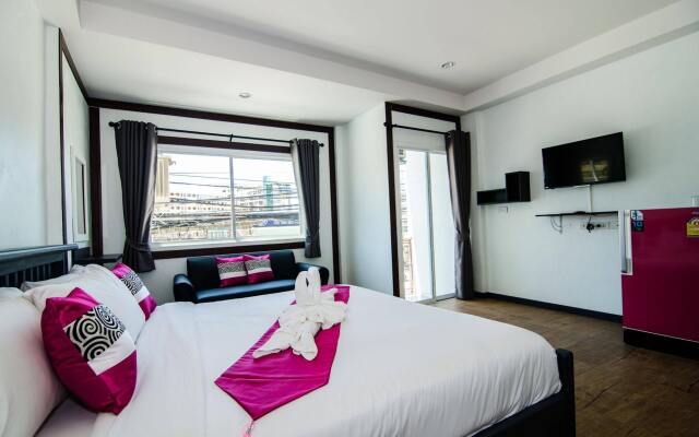 Colora Hotel Phuket