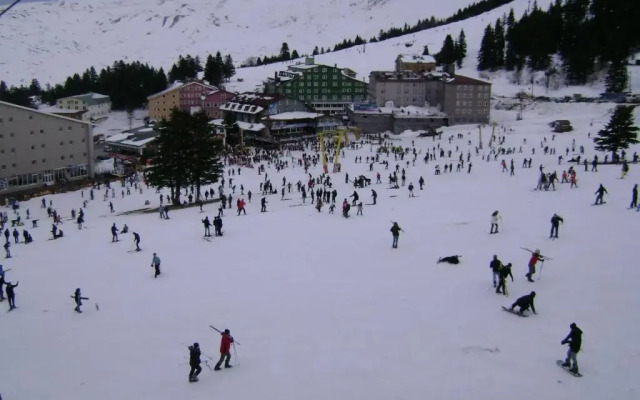 Golden Pars Hotel