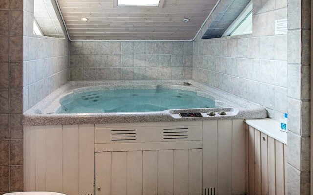 Peaceful Holiday Home in Falster With Indoor Whirlpool