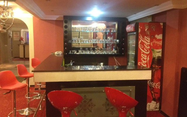 Mina 1 Hotel