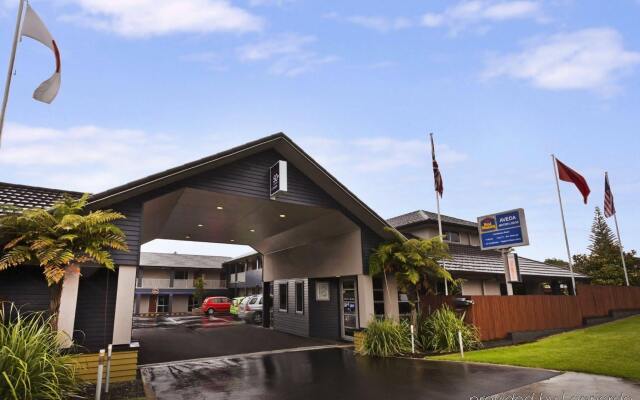 Aveda Motor Lodge