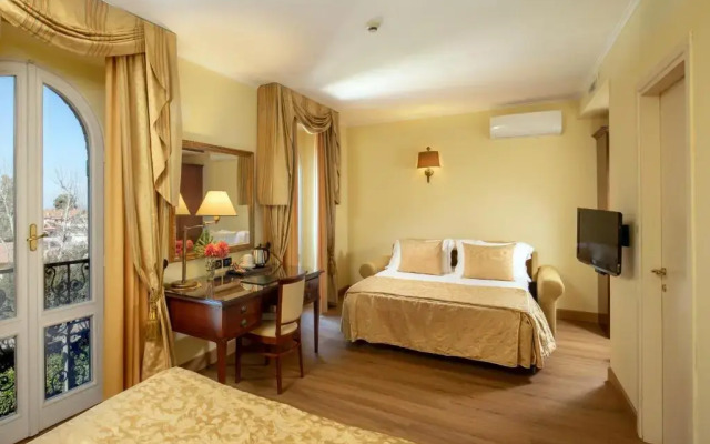 Hotel Verdeborgo