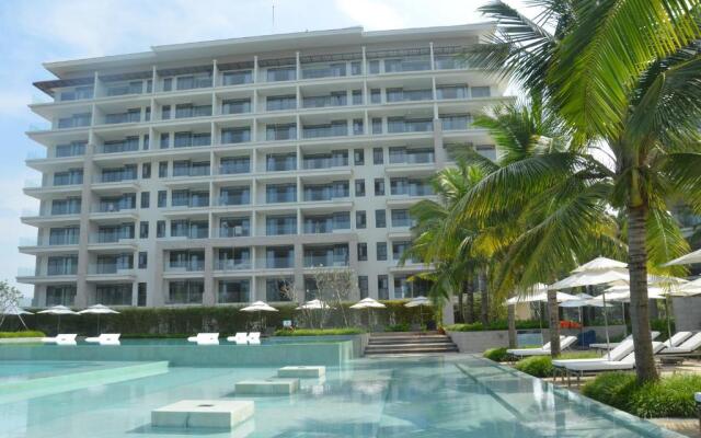 Ocean Apartment