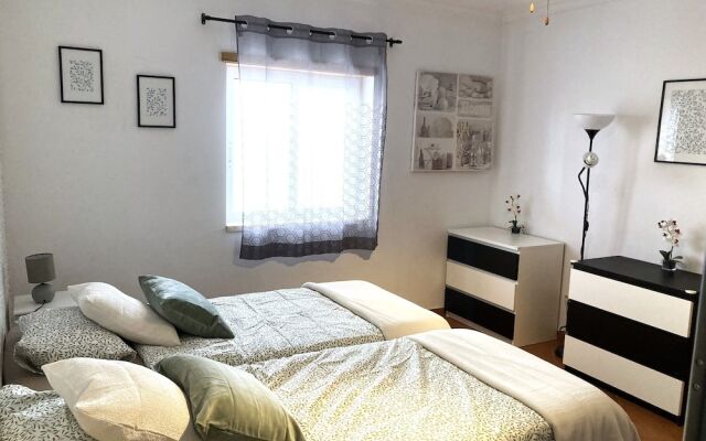 Modern Apartment at Armação de Pêra