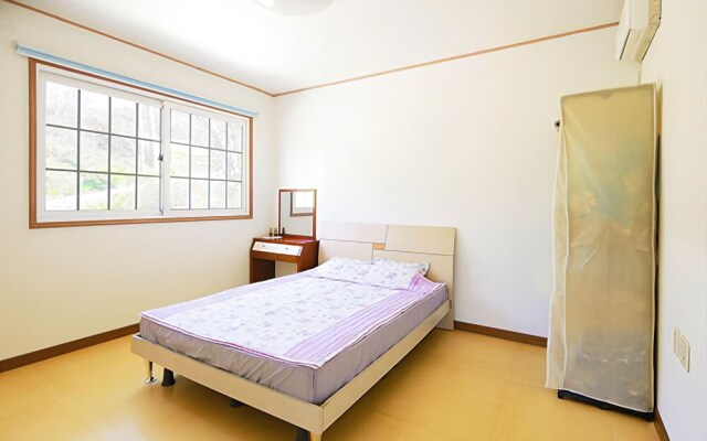 Hongcheon Norumok Hongcheongang Pension