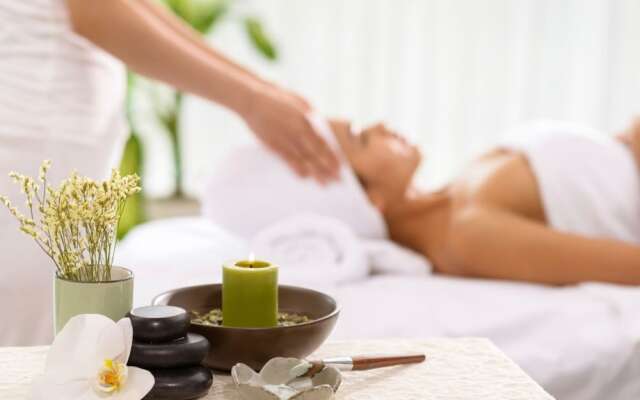 A La Carte Ha Long Bay Managed by TASECO