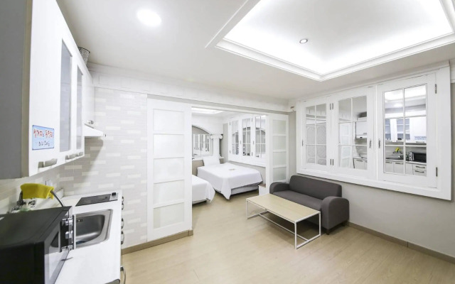 Bongaya Hotel