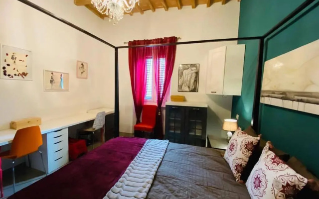 Fashion House in Livorno Centro