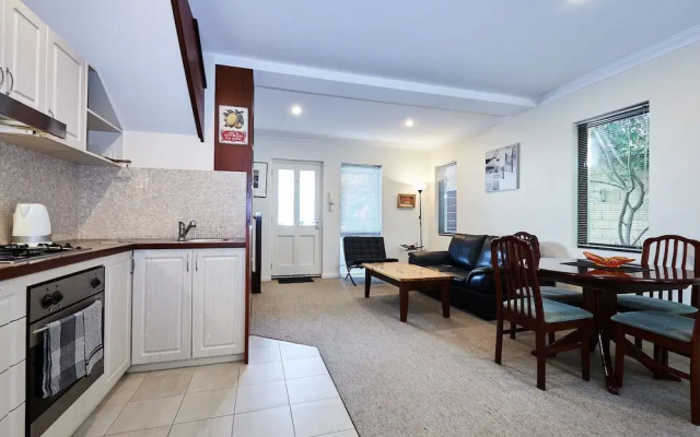 Fremantle Townhouse Unit 4