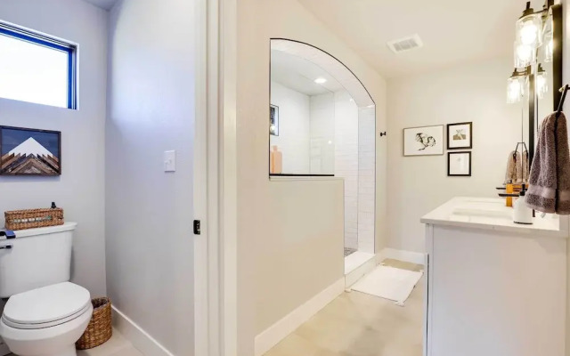 Cozy Tabernash Home w/ Fireplace & Mountain Views