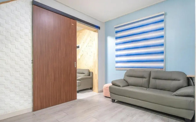 Seogwipo Haevichipoonggyeong Pension