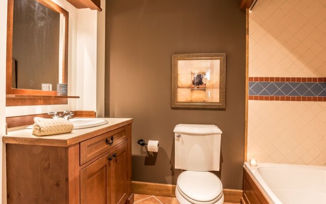 Equinoxe by Tremblant Platinum