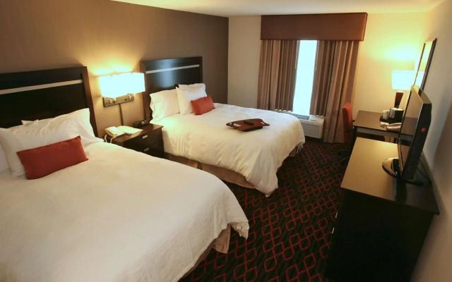 Hampton Inn & Suites by Hilton Red Deer
