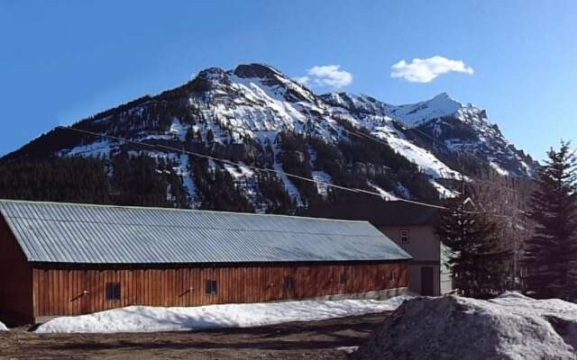 Alpine Motel
